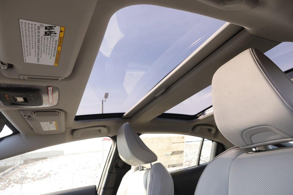 New 2026 Toyota Prius XLE image 8