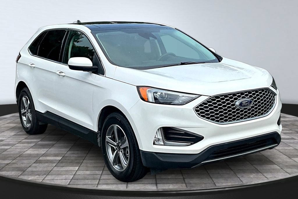 Certified 2023 Ford Edge SEL w/ Convenience Package AWD/4WD image 1