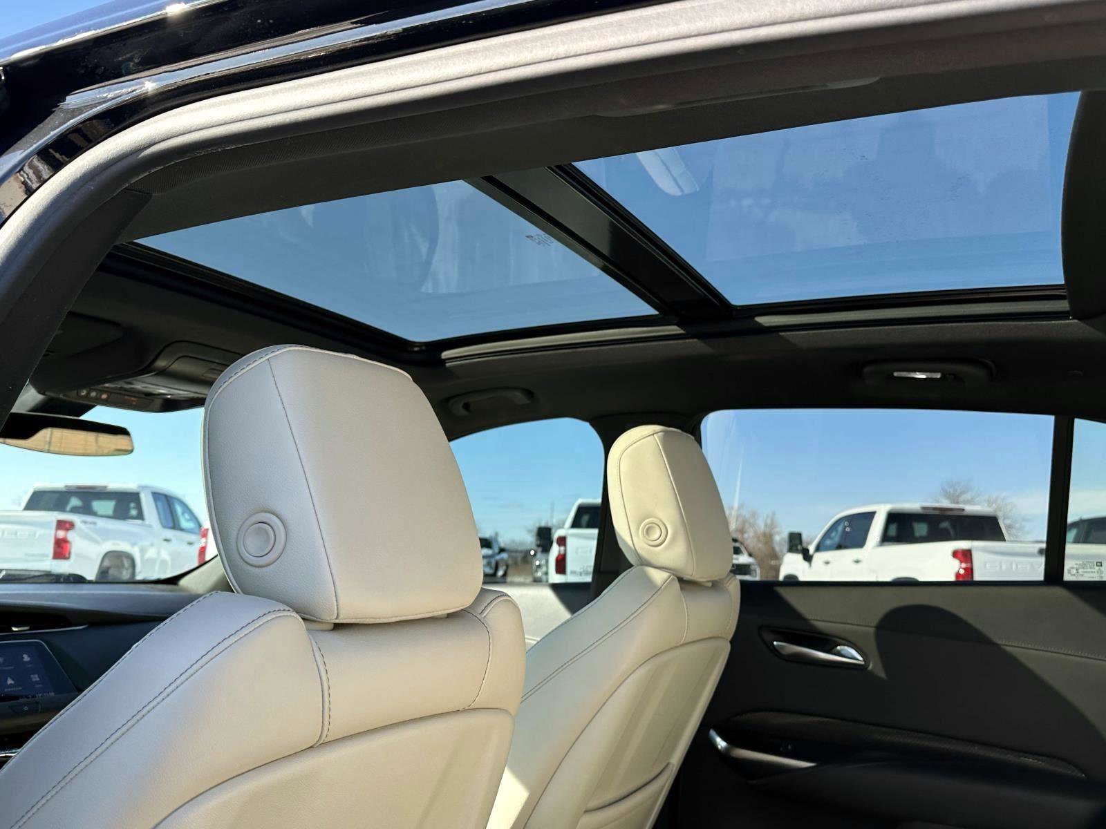 Used 2019 Cadillac XT4 Sport w/ Cold Weather Package image 14