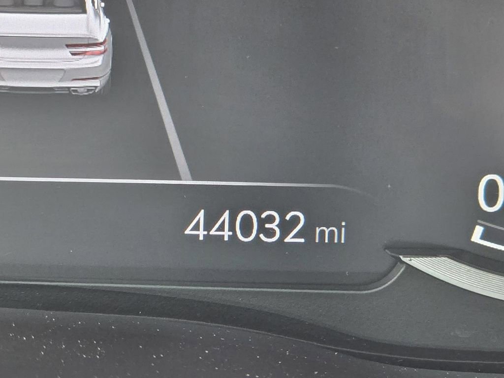 Used 2023 Genesis G80 2.5T image 38