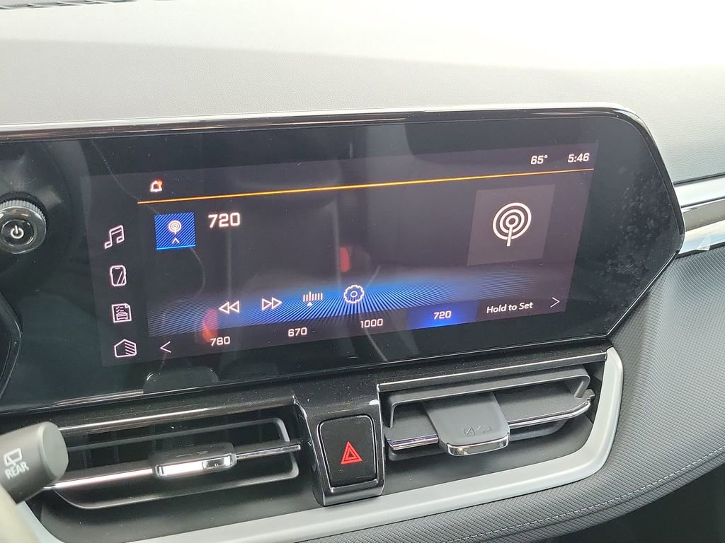 Used 2026 Chevrolet TrailBlazer LT w/ Driver Confidence Package image 24