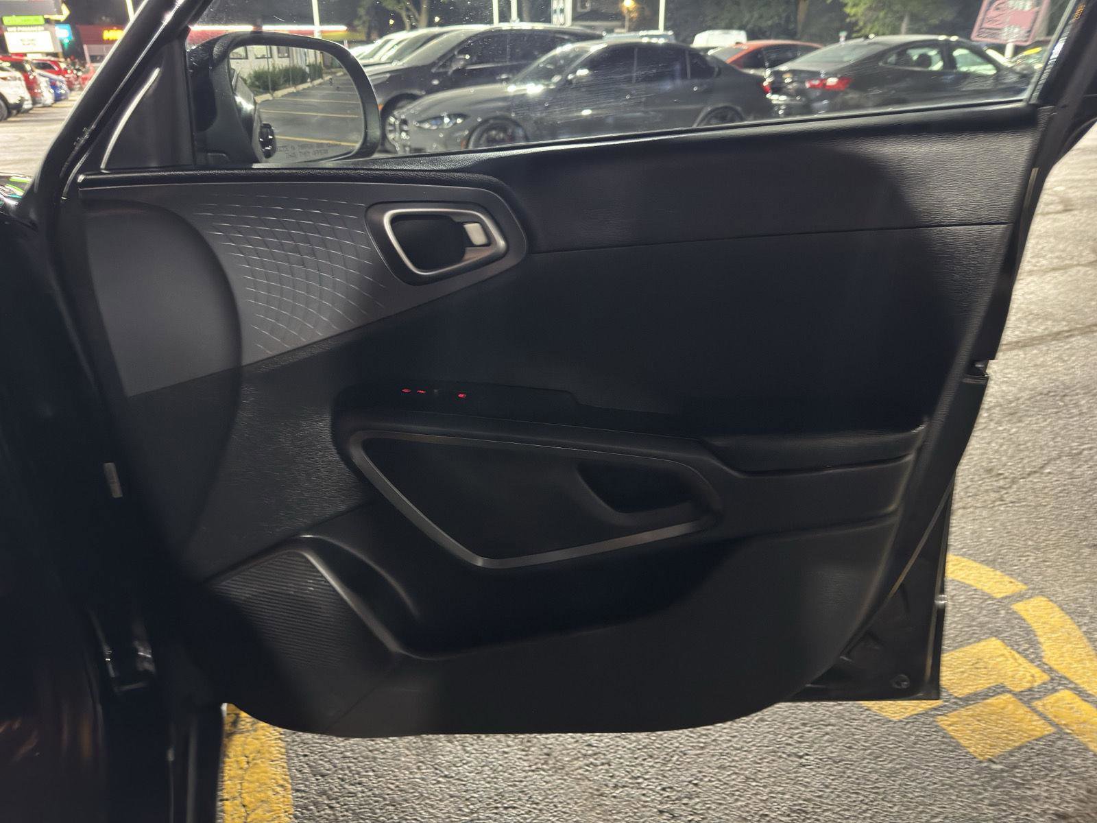 Used 2021 Kia Soul S FWD image 34