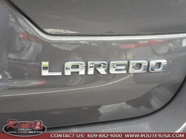 Used 2024 Jeep Grand Cherokee Laredo X AWD/4WD image 19