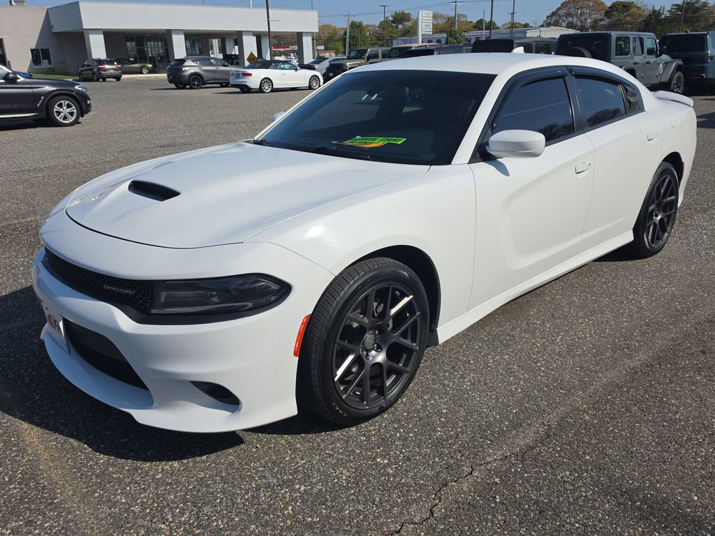 Used 2019 Dodge Charger GT RWD image 4