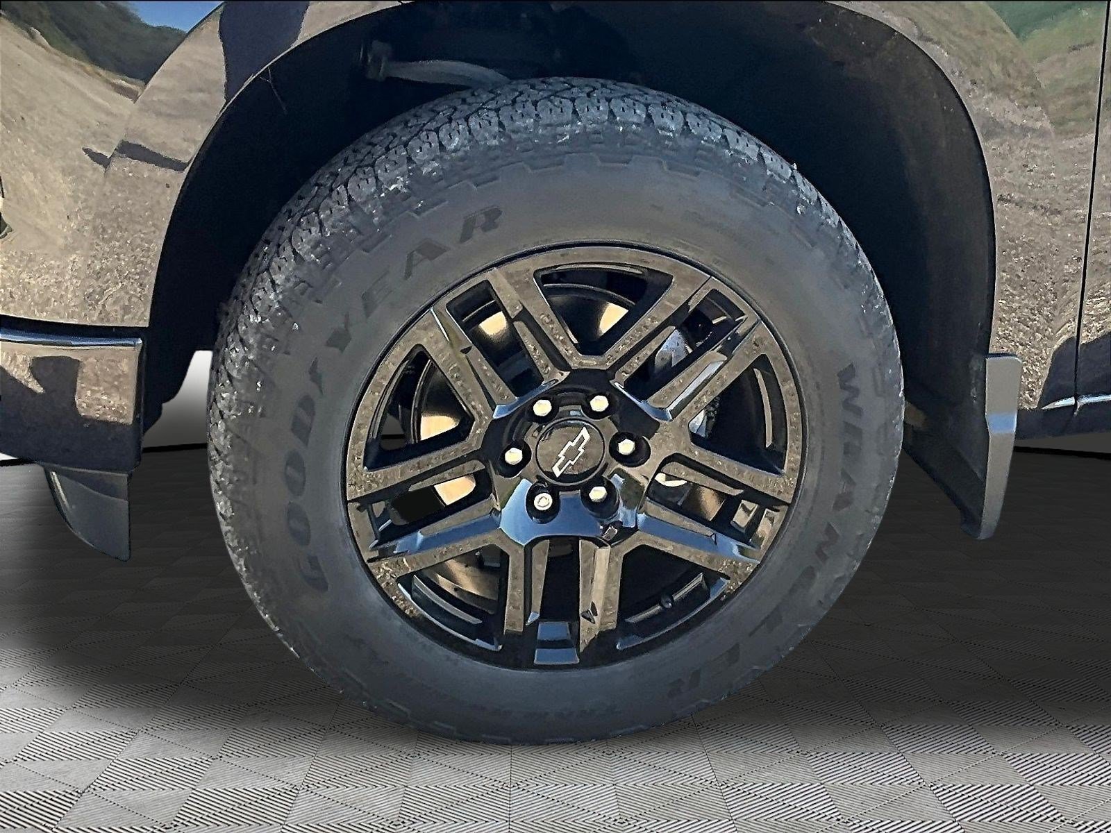 Used 2023 Chevrolet Silverado 1500 RST AWD/4WD image 35