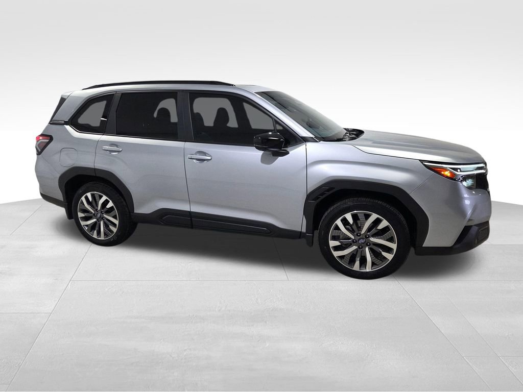 Used 2025 Subaru Forester Touring w/ Popular Package - Touring image 21