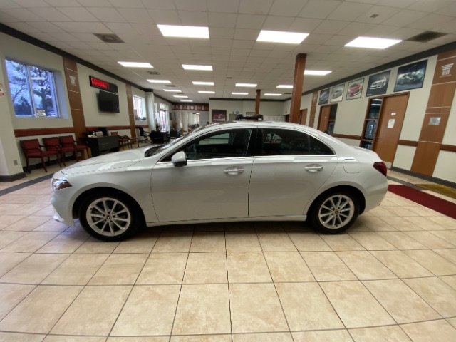 Used 2020 Mercedes-Benz A 220 4MATIC w/ Premium Package image 4