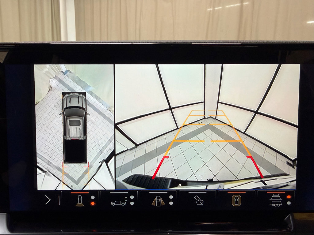 Certified 2025 Chevrolet Silverado 1500 High Country w/ High Country Premium Package image 35