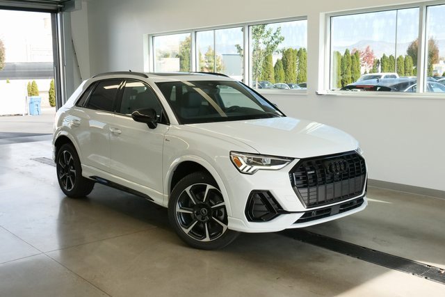 New 2025 Audi Q3 2.0T Premium Plus