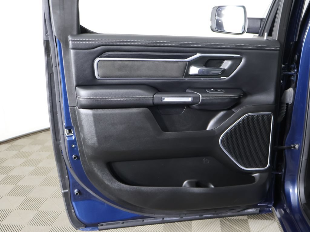 Used 2023 RAM 1500 Laramie AWD/4WD image 25