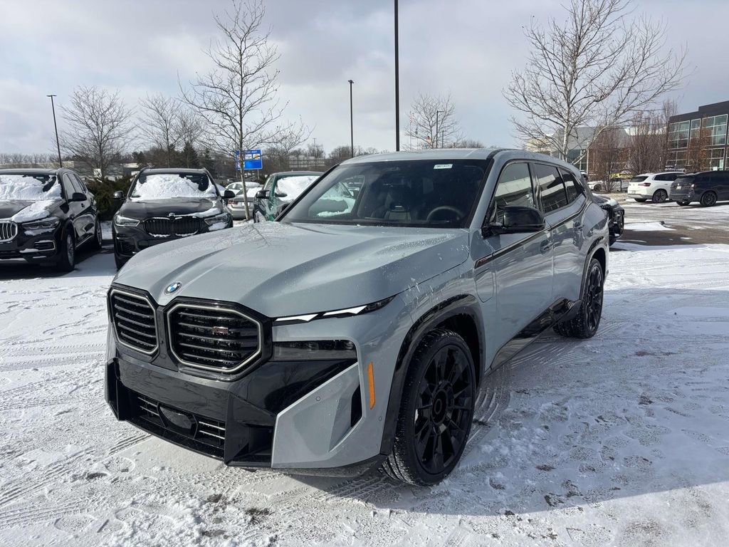 New 2026 BMW XM Label Red image 3