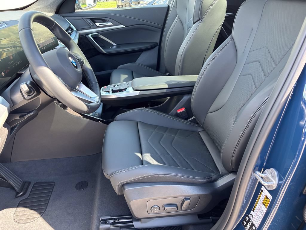 New 2026 BMW X1 xDrive28i w/ Technology Package AWD/4WD image 13