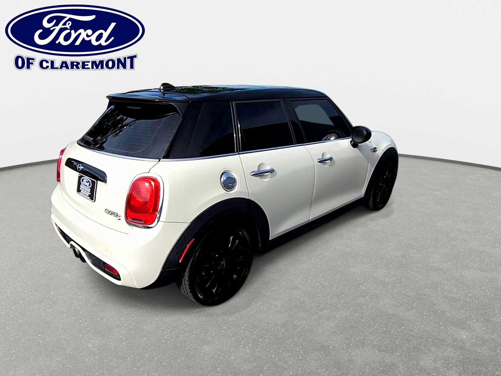Used 2016 MINI Cooper S FWD image 8
