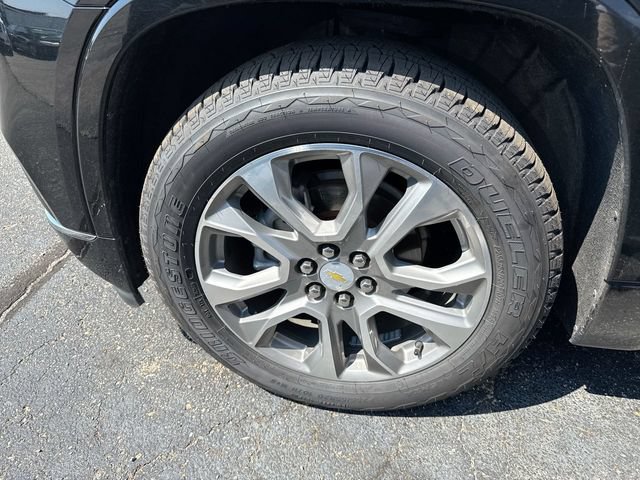 Used 2020 Chevrolet Traverse Premier w/ LPO, Floor Liner Package AWD/4WD image 5