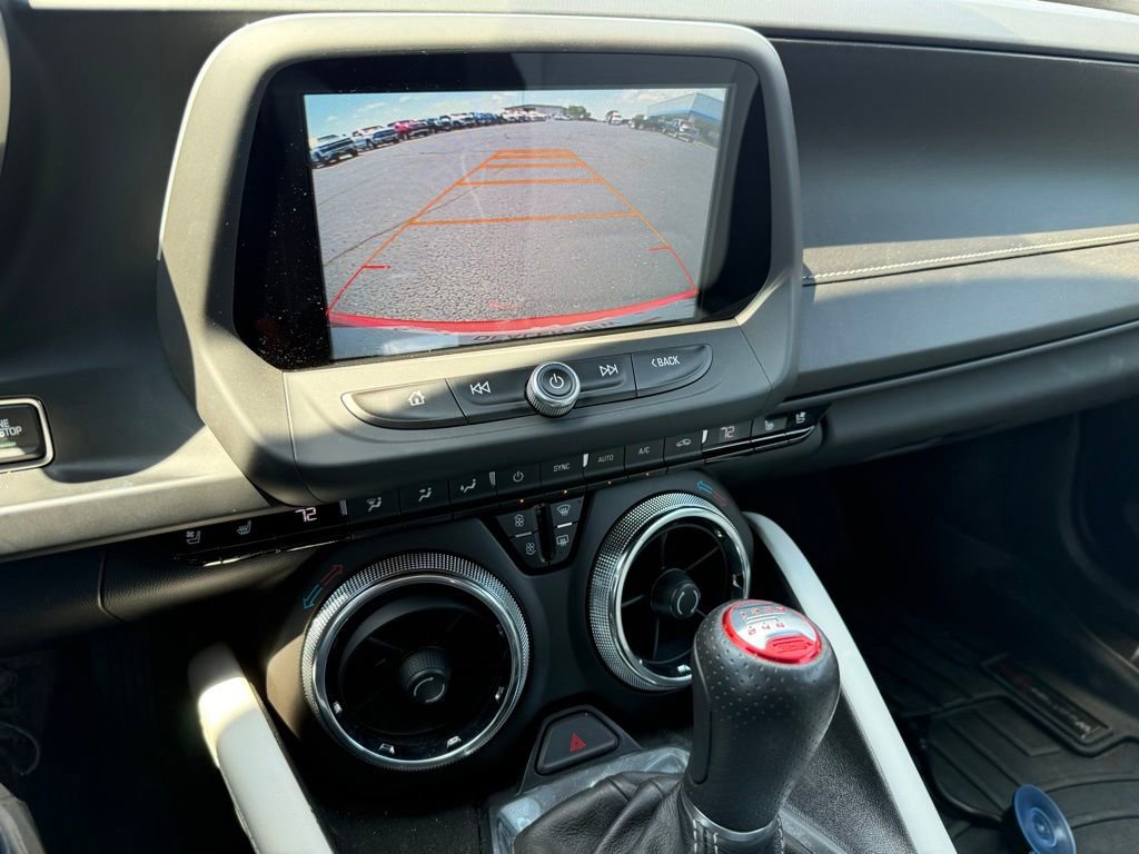 Used 2017 Chevrolet Camaro SS RWD image 15
