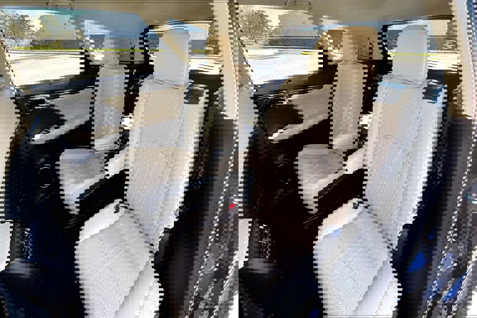 Used 2022 Lexus RX 450hL Luxury w/ Cold Area Package (CT) image 42