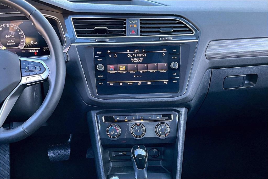 Used 2024 Volkswagen Tiguan Wolfsburg Edition image 8