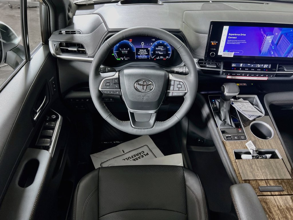 New 2026 Toyota Sienna Platinum AWD/4WD image 17