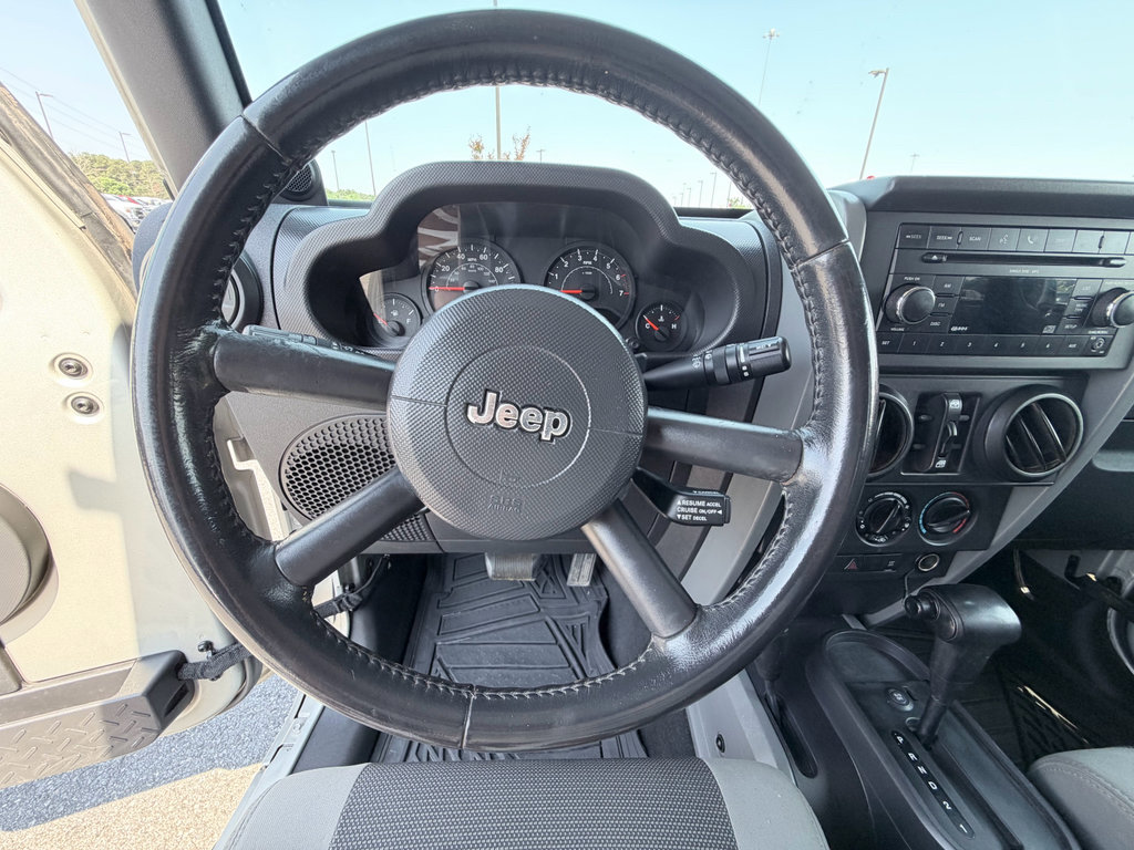 Used 2007 Jeep Wrangler X AWD/4WD image 14