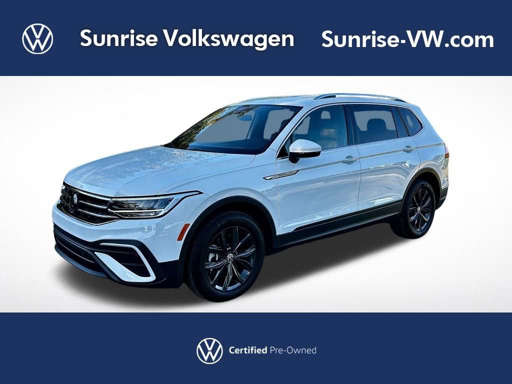Used 2024 Volkswagen Tiguan SE image 1