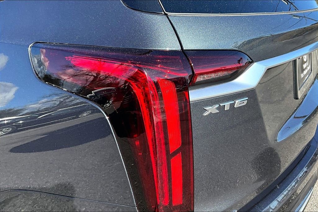 Used 2023 Cadillac XT6 Premium Luxury w/ Technology Package image 20