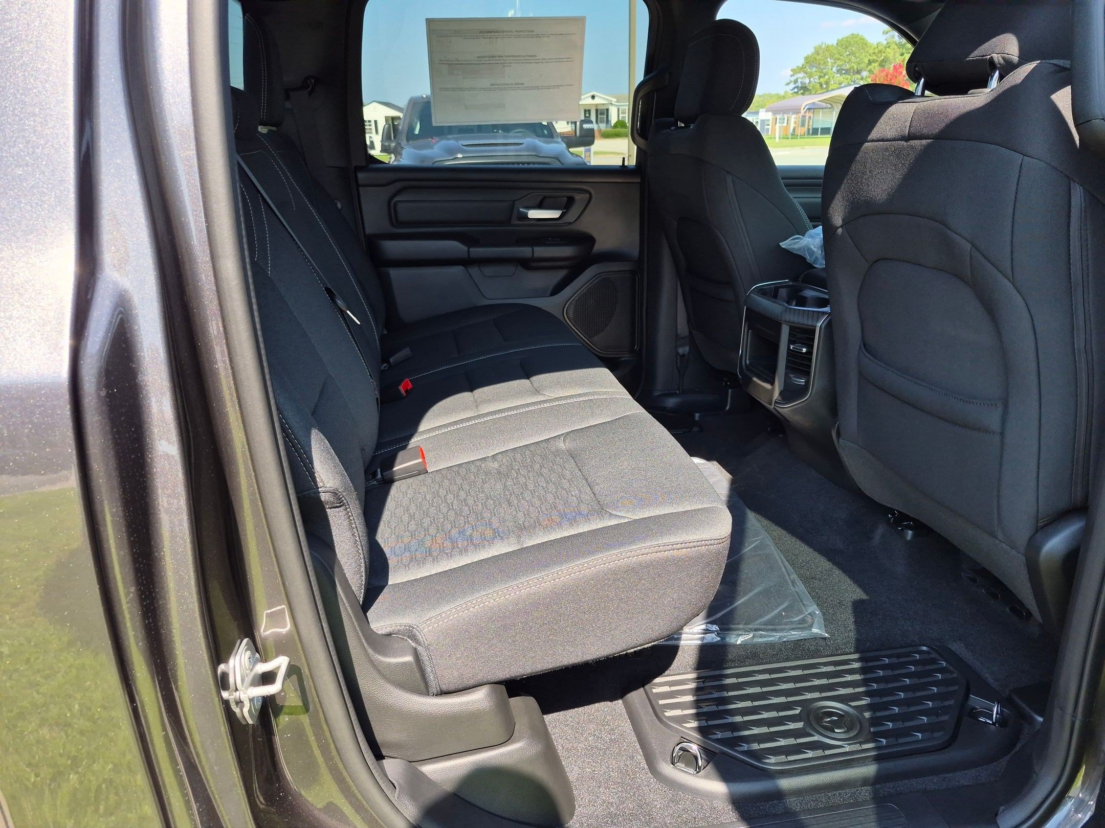 New 2026 RAM 1500 Express AWD/4WD image 20