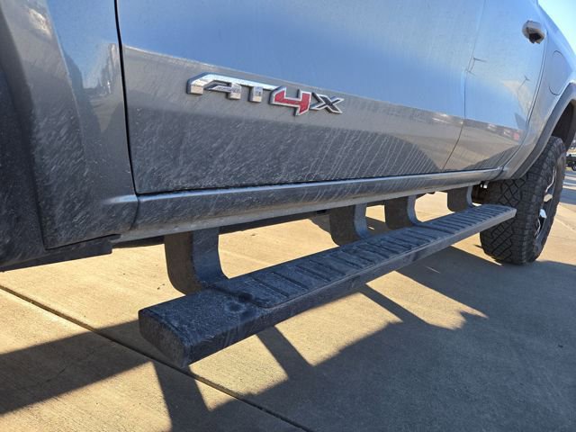 Used 2024 GMC Canyon AT4X image 9