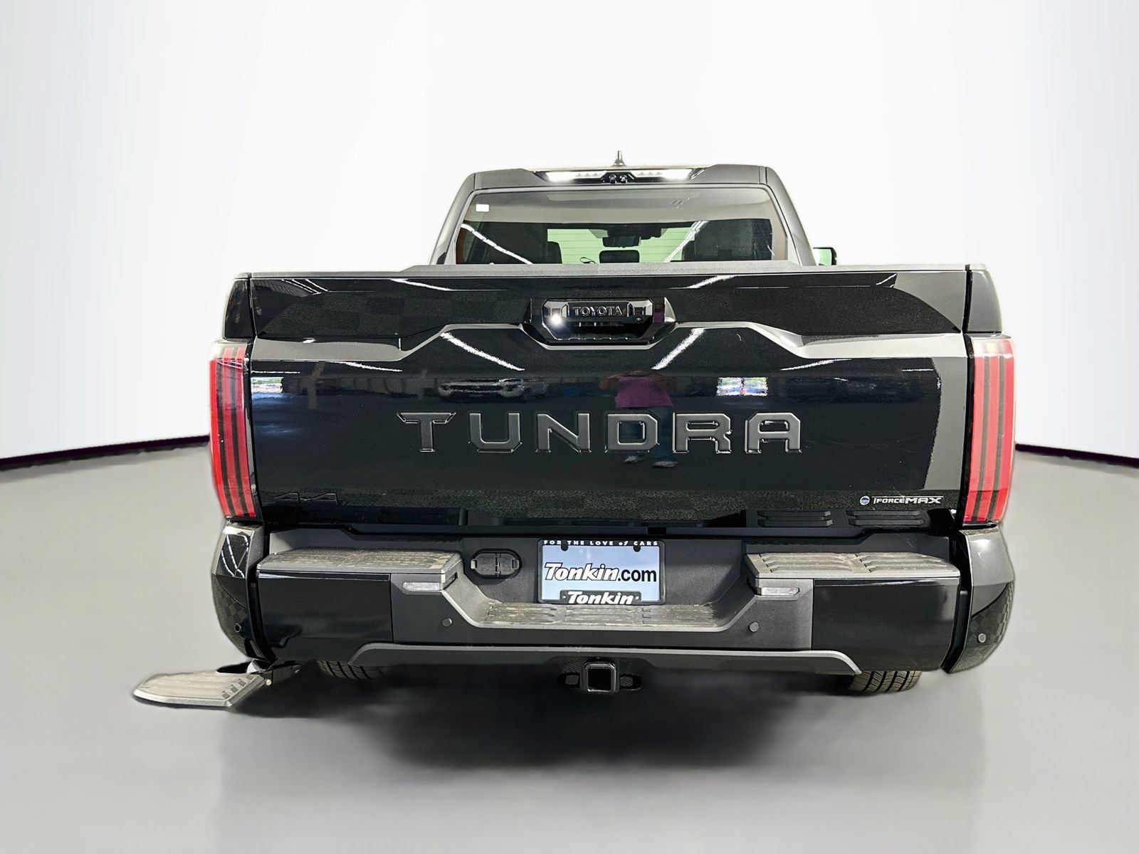 New 2026 Toyota Tundra Platinum AWD/4WD image 6