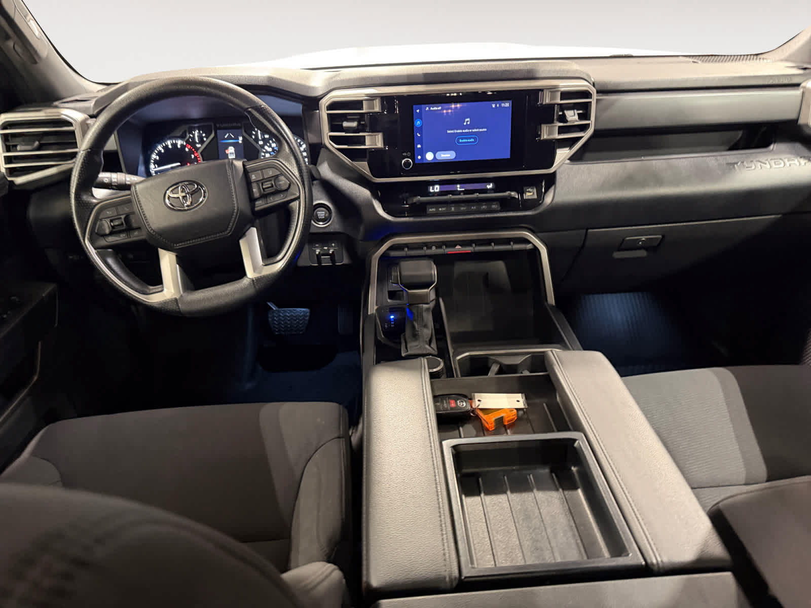 Used 2025 Toyota Tundra SR5 AWD/4WD image 11