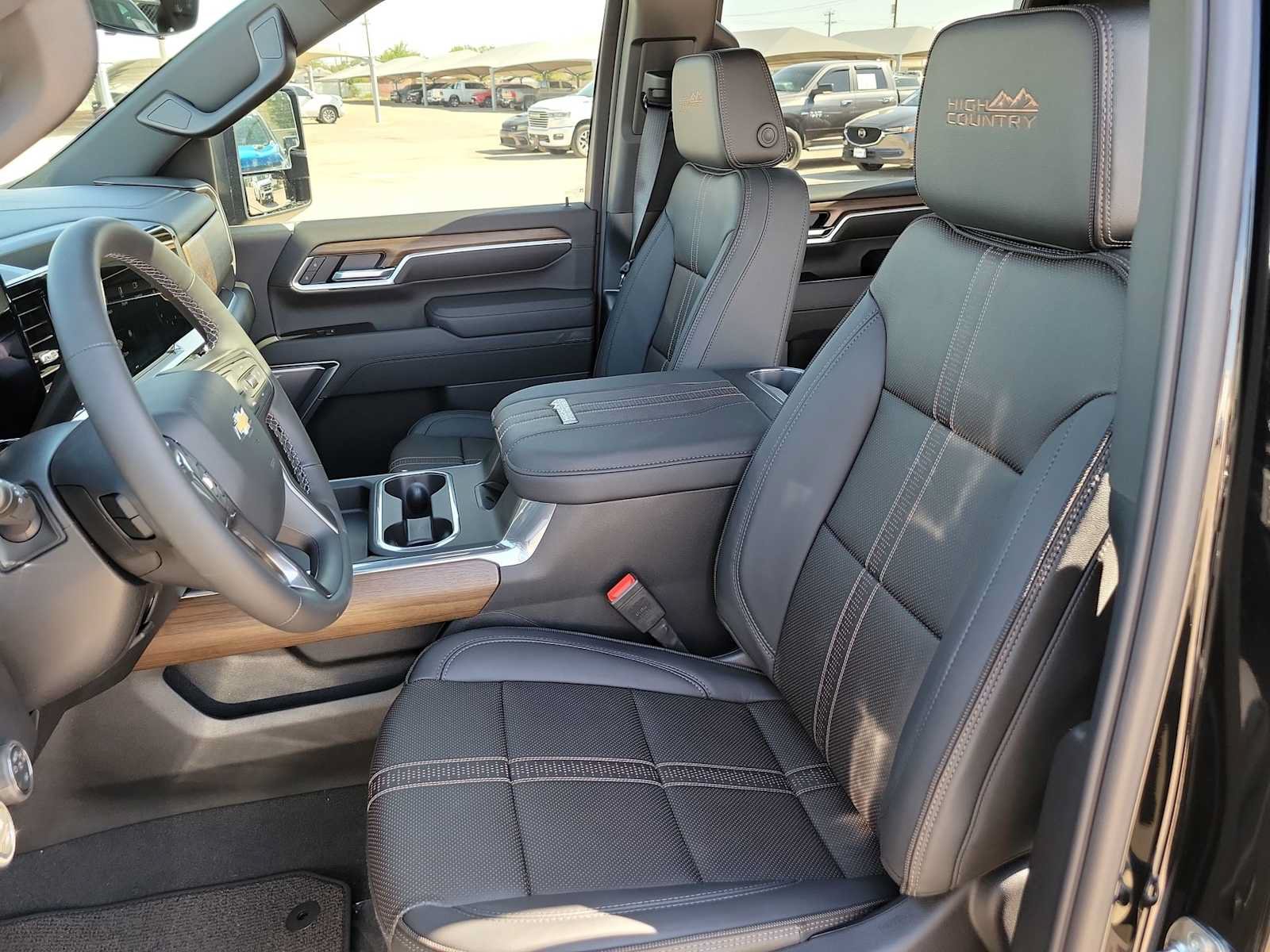 New 2026 Chevrolet Silverado 3500 High Country w/ High Country Premium Package AWD/4WD image 15