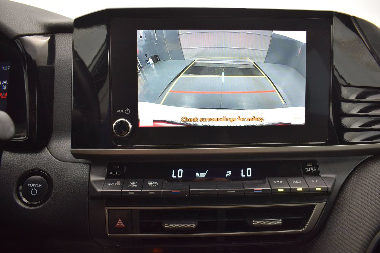 Used 2025 Toyota Camry SE FWD image 16