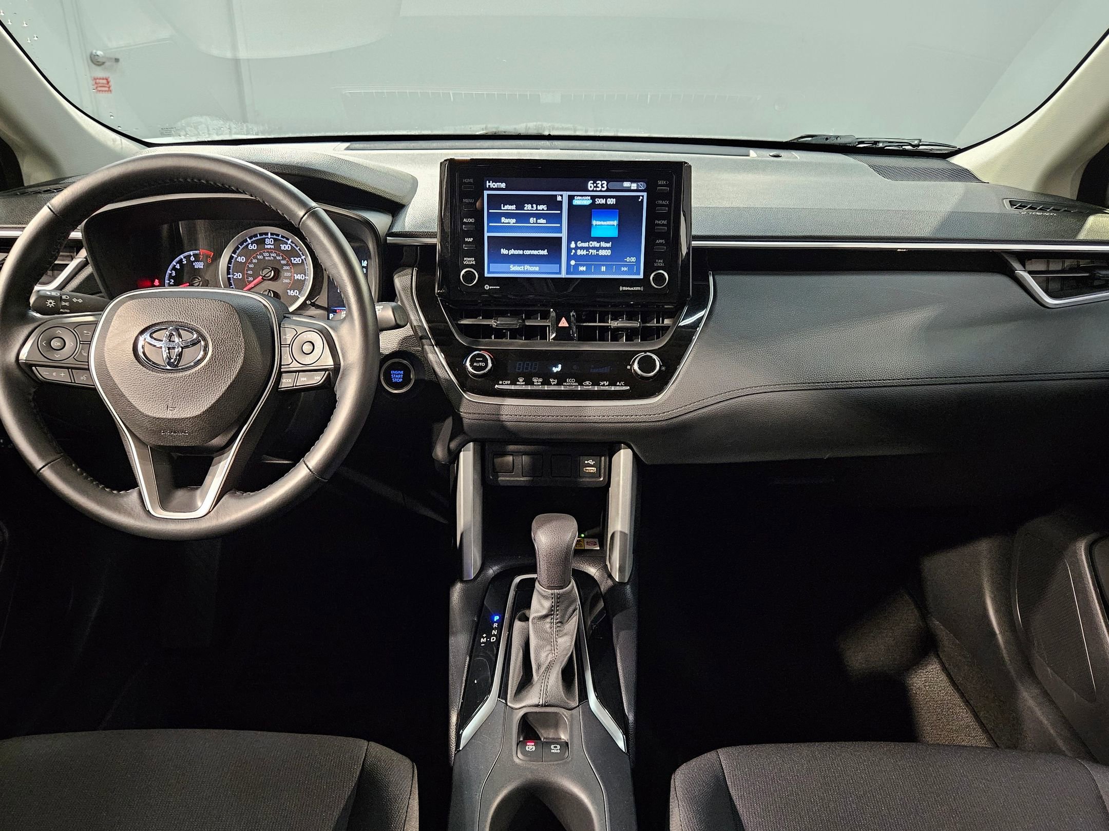 Used 2022 Toyota Corolla Cross LE image 10