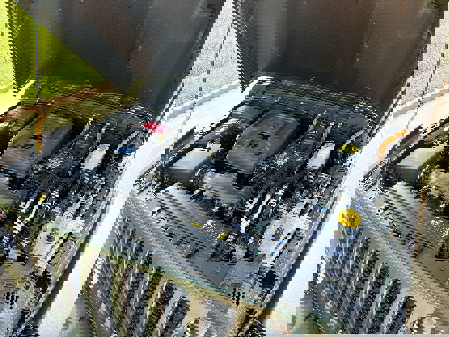 New 2023 Jeep Wrangler Unlimited Rubicon 4xe w/ Cold Weather Group image 25