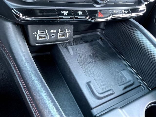Used 2023 Dodge Durango R/T w/ Blacktop Package RWD image 16