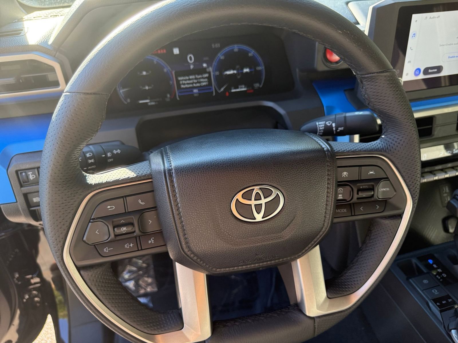 Used 2025 Toyota Tacoma TRD Off-Road image 28