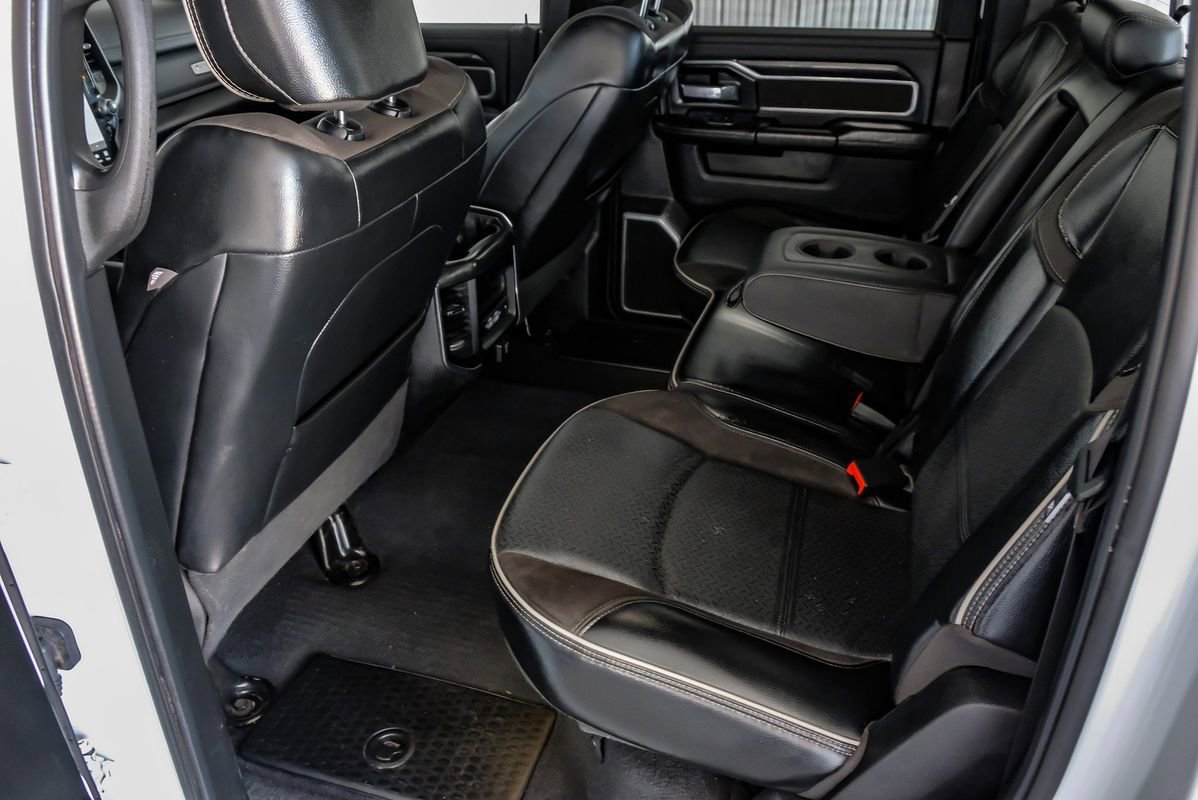 Used 2024 RAM 3500 Laramie w/ Night Edition image 37