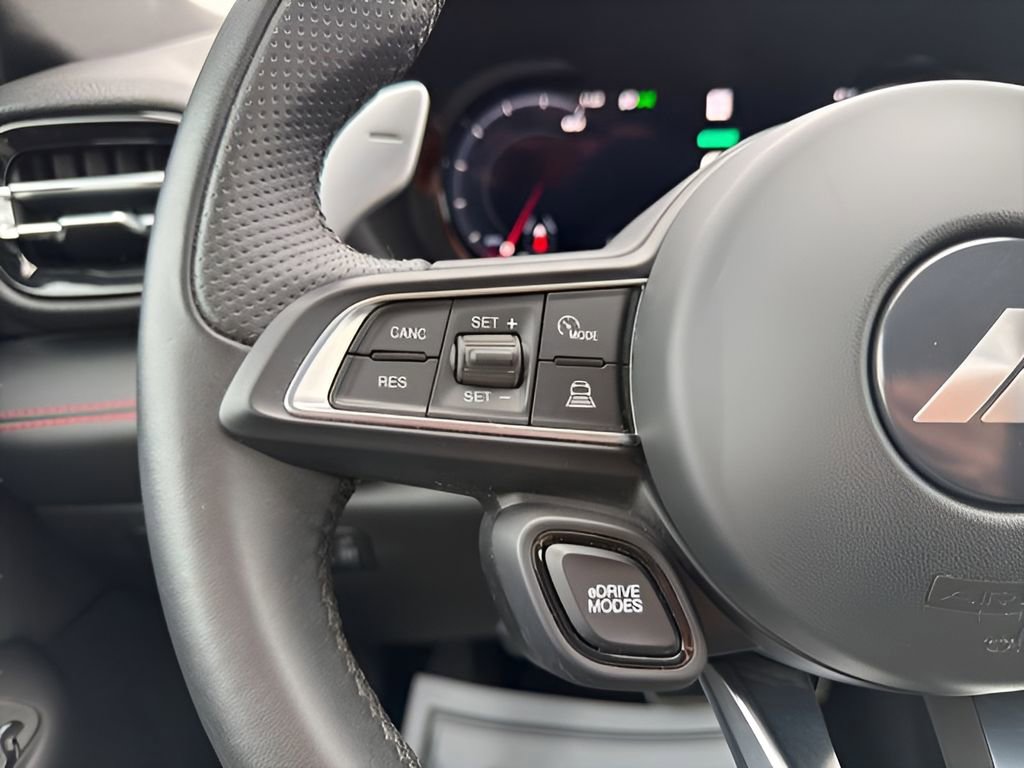 Used 2024 Dodge Hornet R/T w/ Track Pack image 31