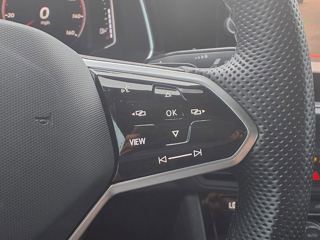 Used 2023 Volkswagen Jetta GLI Autobahn image 15