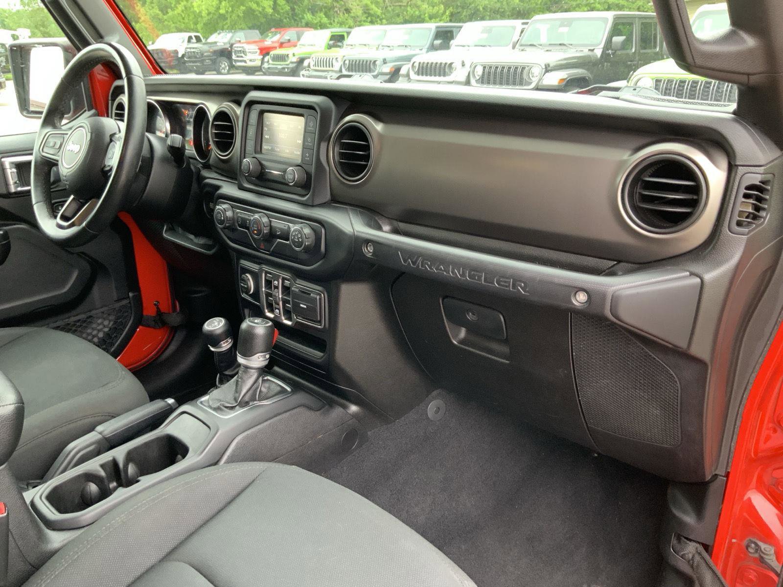 Used 2019 Jeep Wrangler Unlimited Sport S AWD/4WD image 53