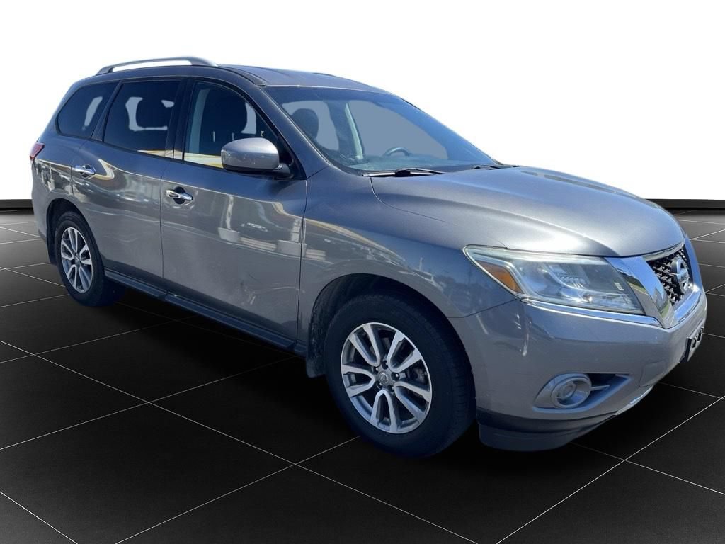 Used 2015 Nissan Pathfinder S AWD/4WD image 7