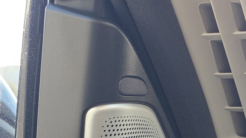 Used 2023 INFINITI Q50 Luxe image 12