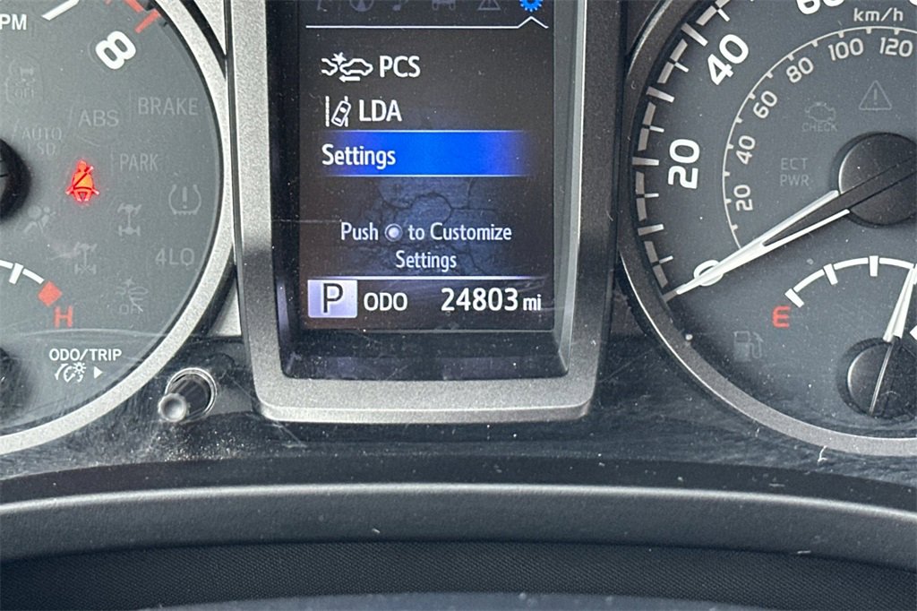 Used 2019 Toyota Tacoma TRD Sport image 26