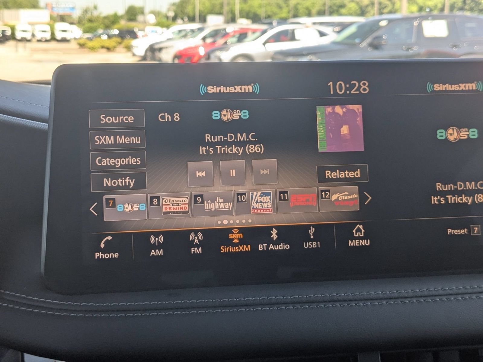 Used 2025 INFINITI QX60 Luxe AWD/4WD image 25