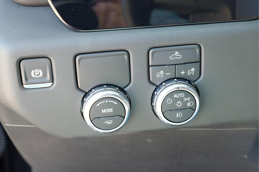 New 2026 GMC Sierra 1500 Elevation image 15