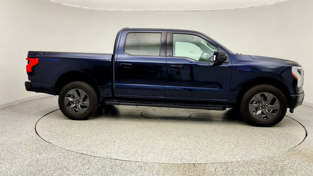 Used 2024 Ford F150 Lightning Lariat AWD/4WD image 4