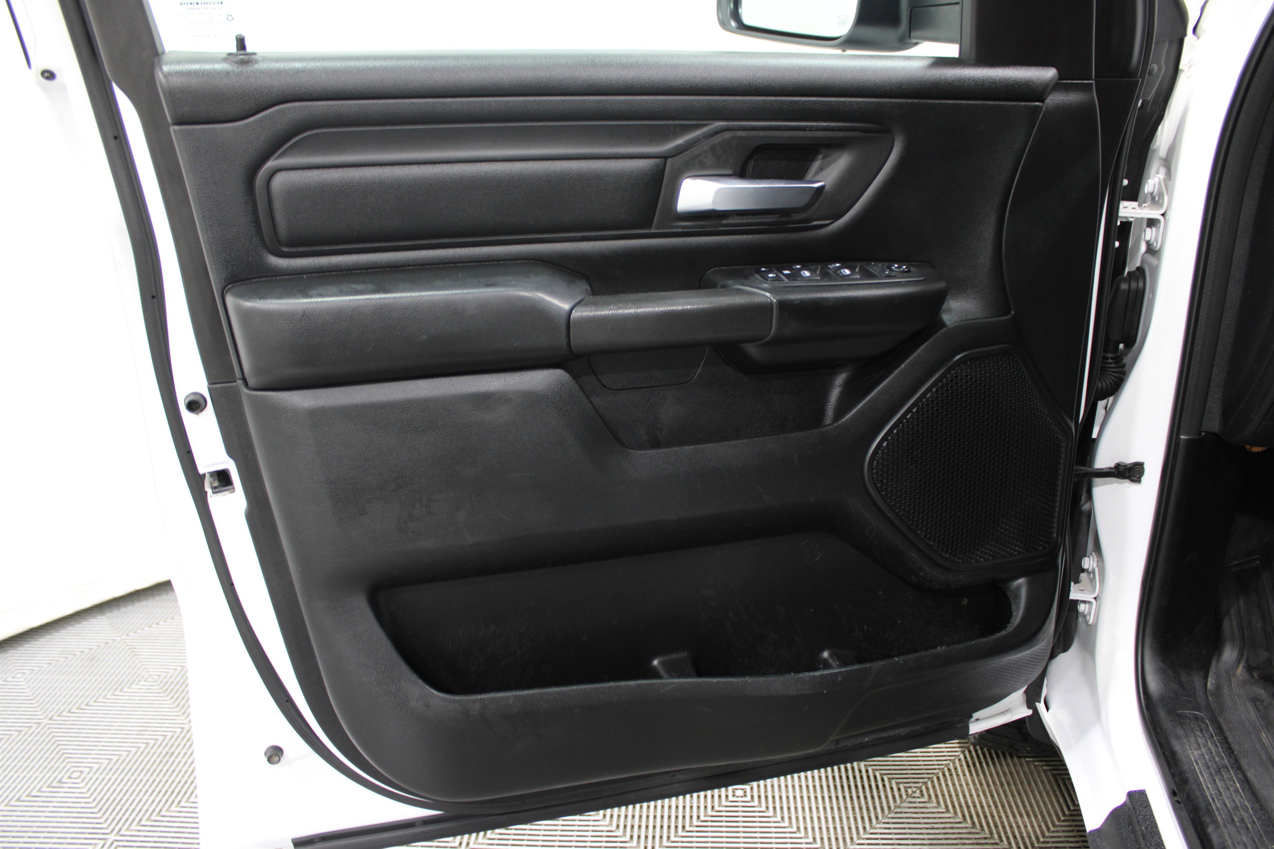 Used 2020 RAM 1500 Tradesman w/ Tradesman Group image 5