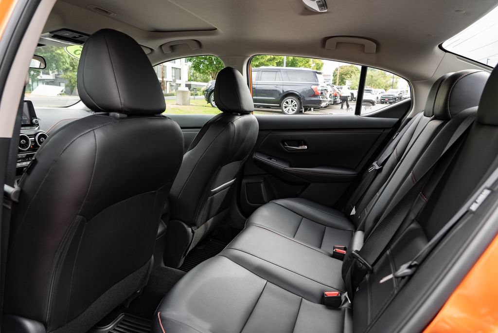 Certified 2025 Nissan Sentra SR w/ SR Premium Package FWD image 25