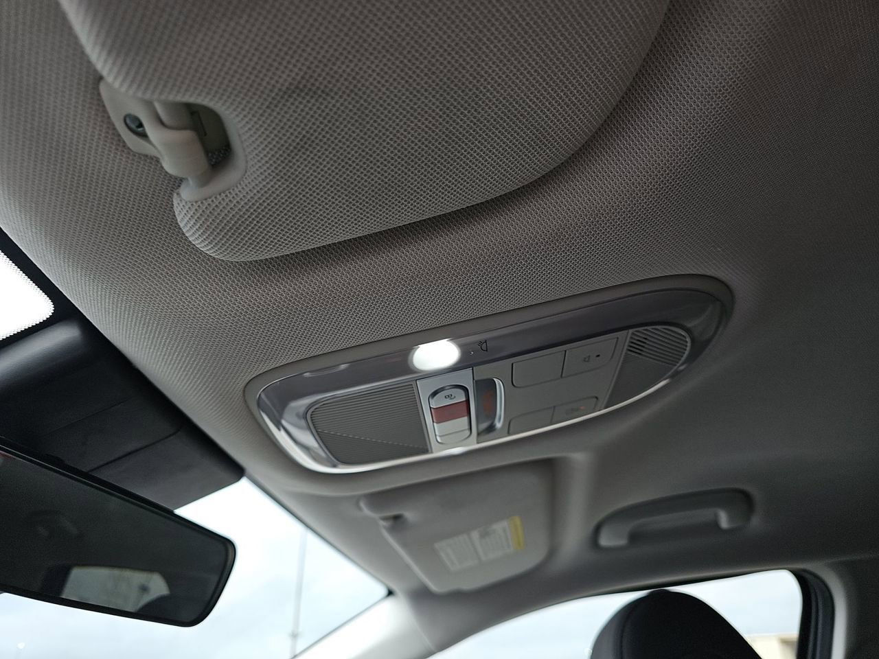 Used 2023 Hyundai Ioniq 5 SE image 12