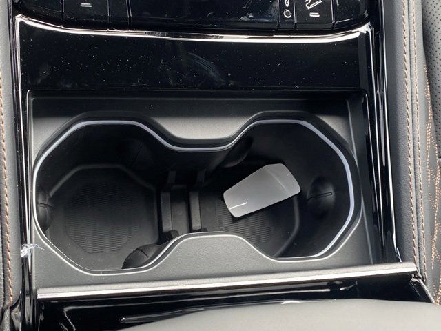 New 2025 Jeep Grand Cherokee L Summit image 27