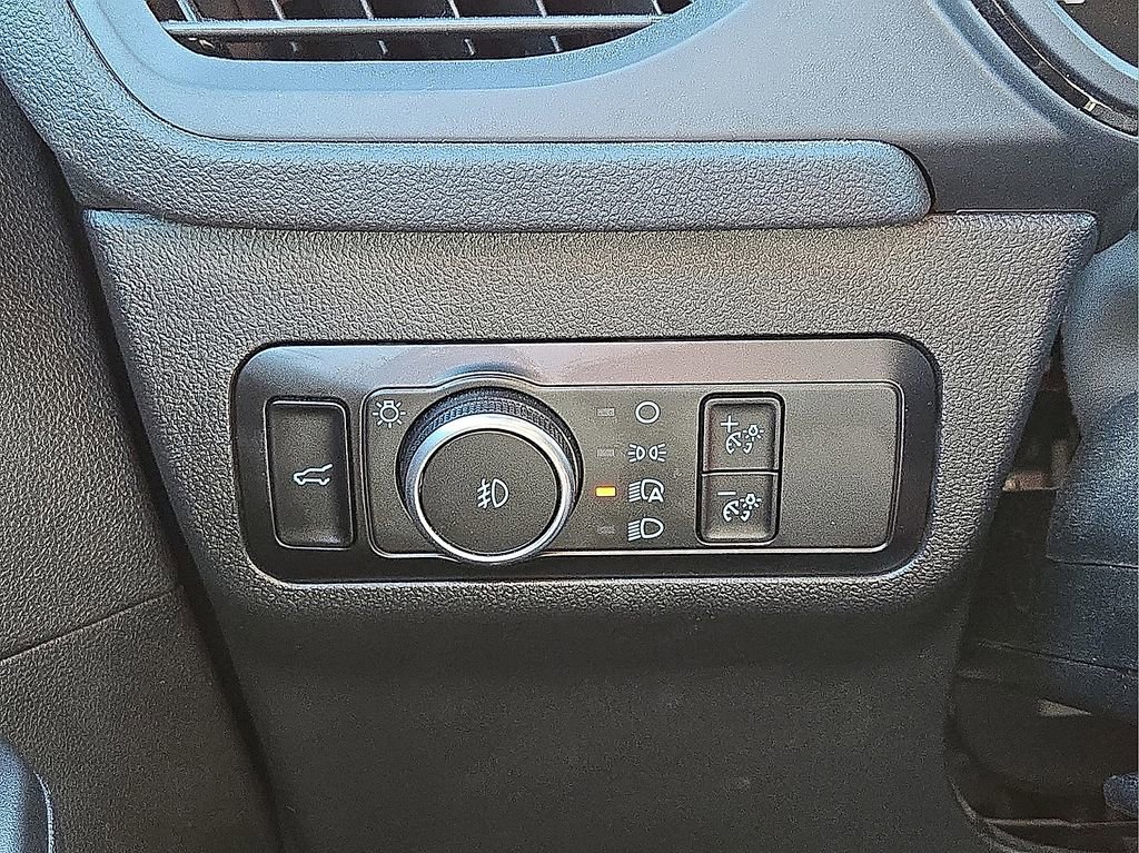 Used 2025 Ford Escape ST-Line Select image 25